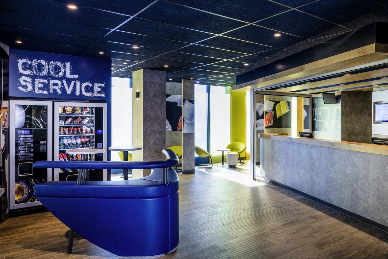ibis budget Saint Quentin Yvelines - Vélodrome Montigny-le-Bretonneux Exterior foto