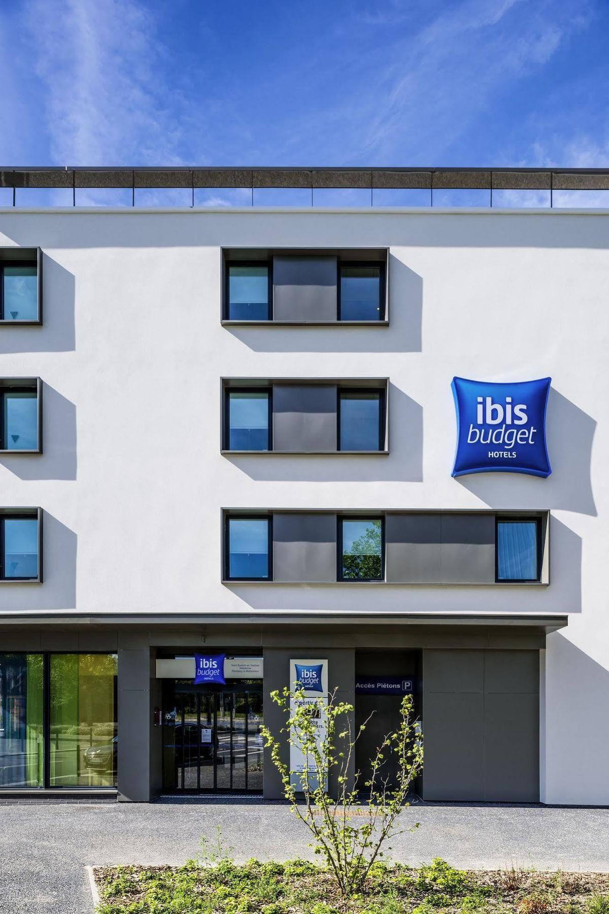 Hotel ibis budget Saint Quentin Yvelines - Vélodrome Montigny-le-Bretonneux Exterior foto